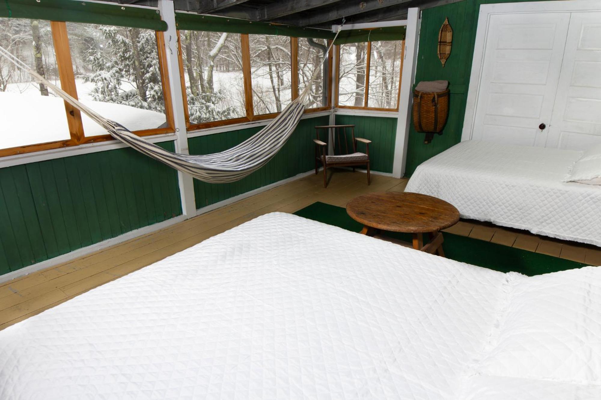 Trails End Inn Keene Valley Eksteriør billede